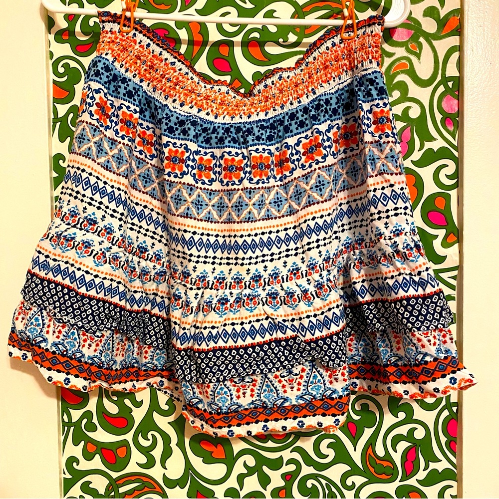 Super cute and fun Wet Seal+ ruffle miniskirt, size 1X.